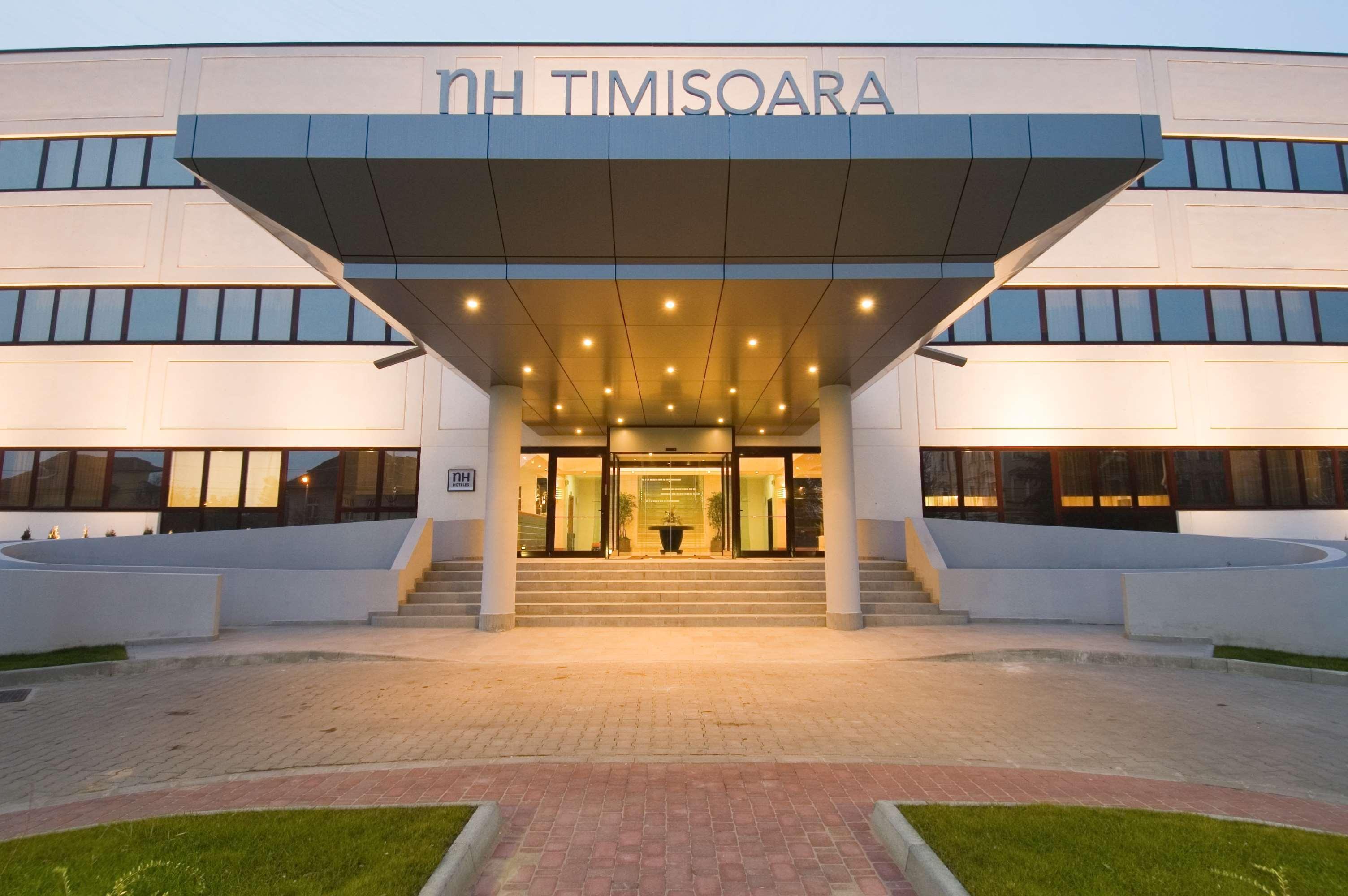 Nh Timisoara Hotell Exteriör bild