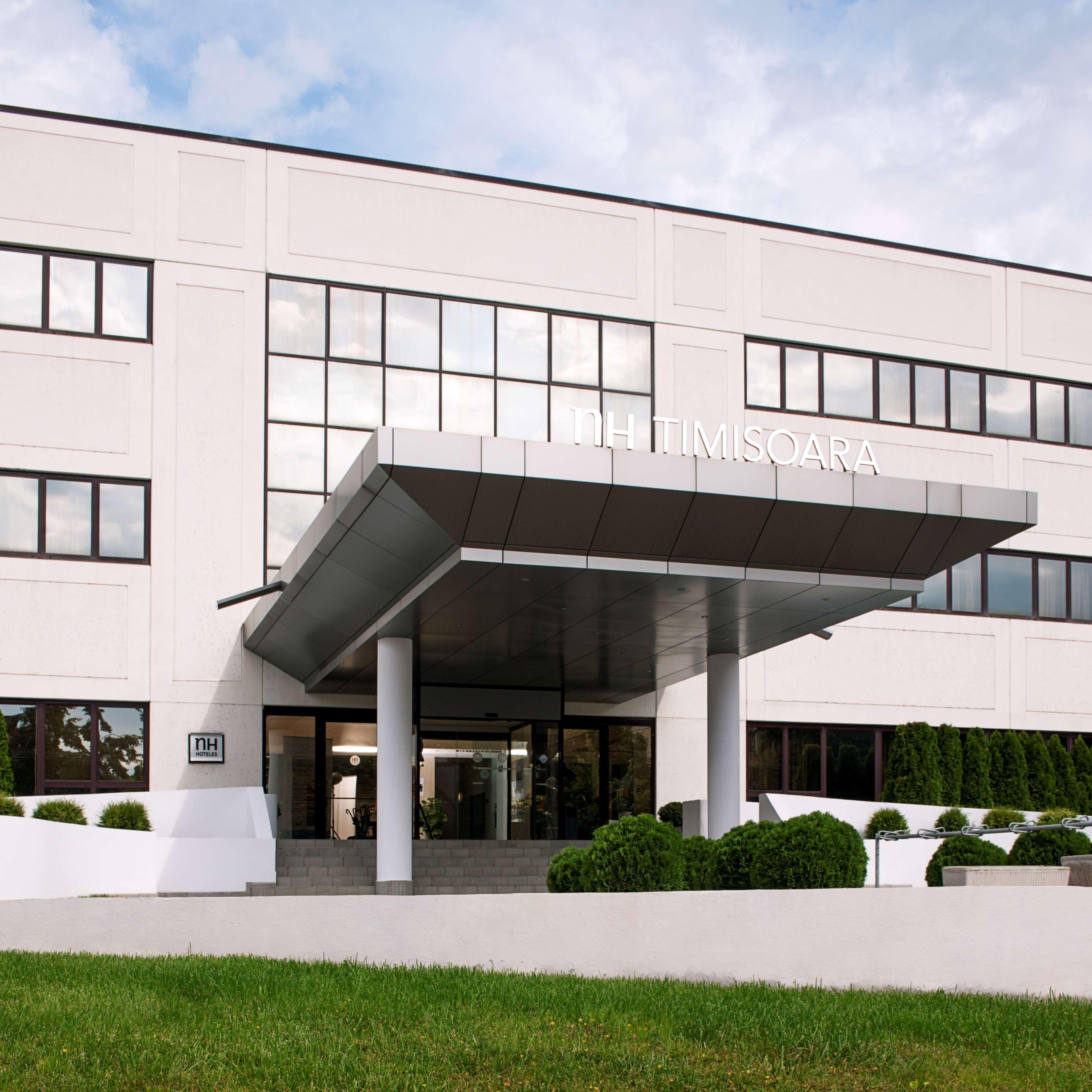 Nh Timisoara Hotell Exteriör bild